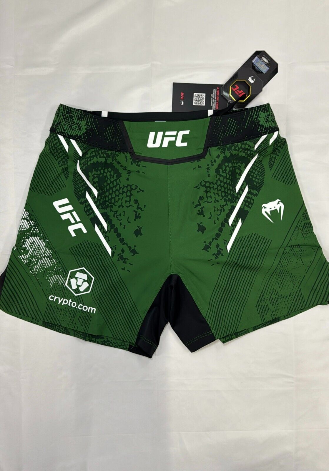 UFC Authentic Adrenaline Fight Night by Venum Mens Fightshort Red Blue White Grn
