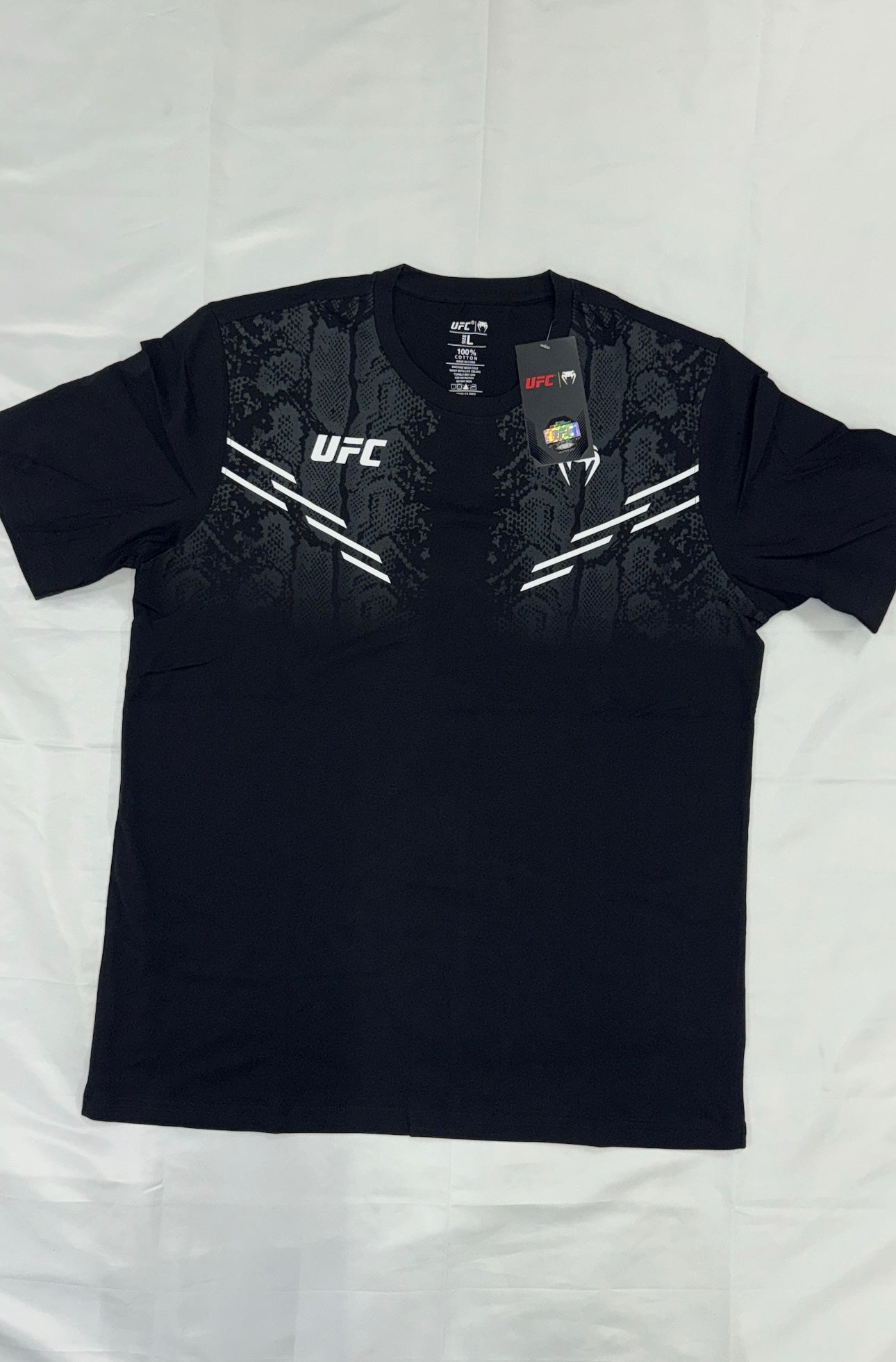 UFC Adrenaline by Venum Men s Replica Short-sleeve T-shirt - Black
