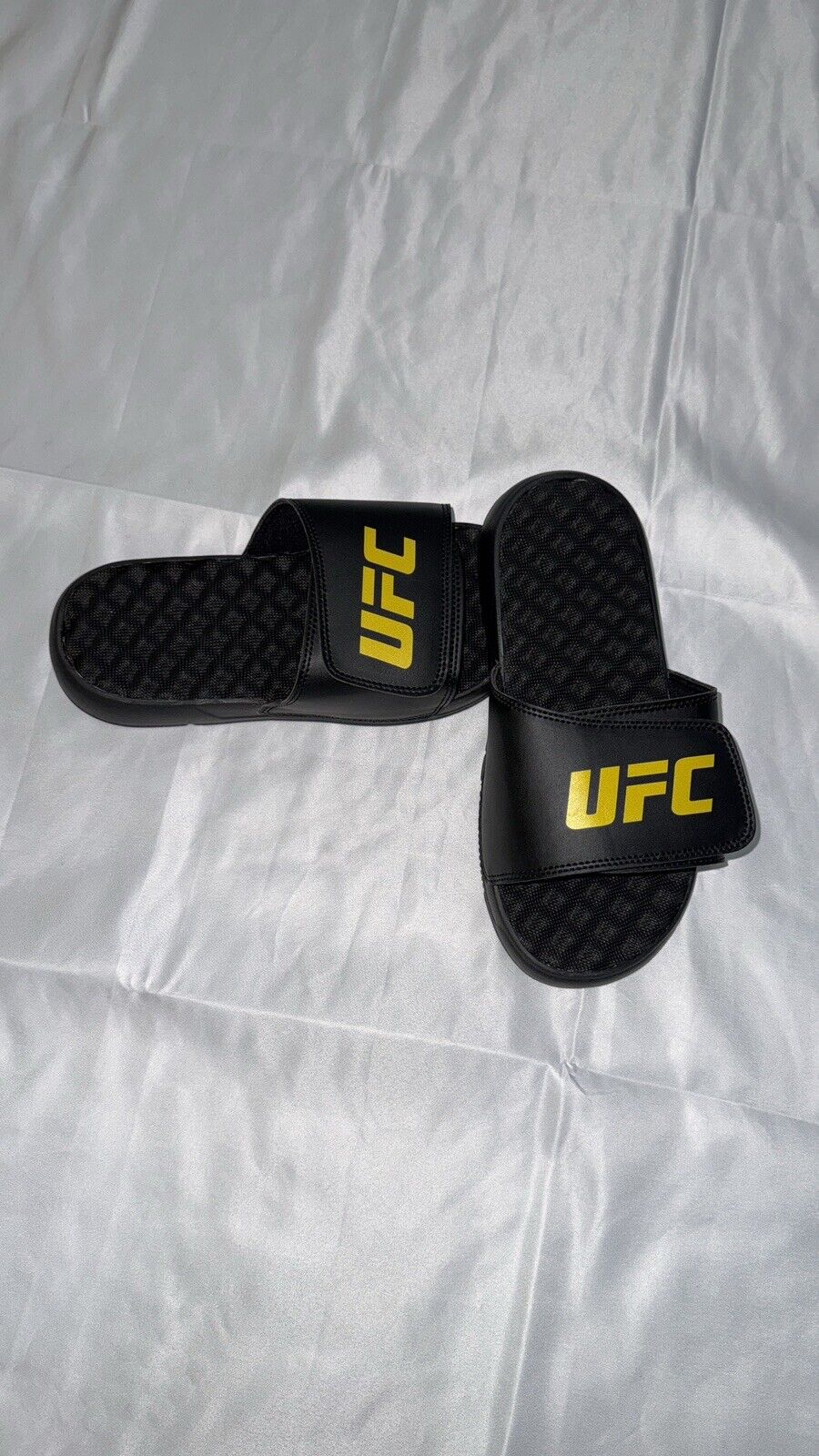 ISlide official UFC Logo Slides - Black/Gold Sliders UK 4