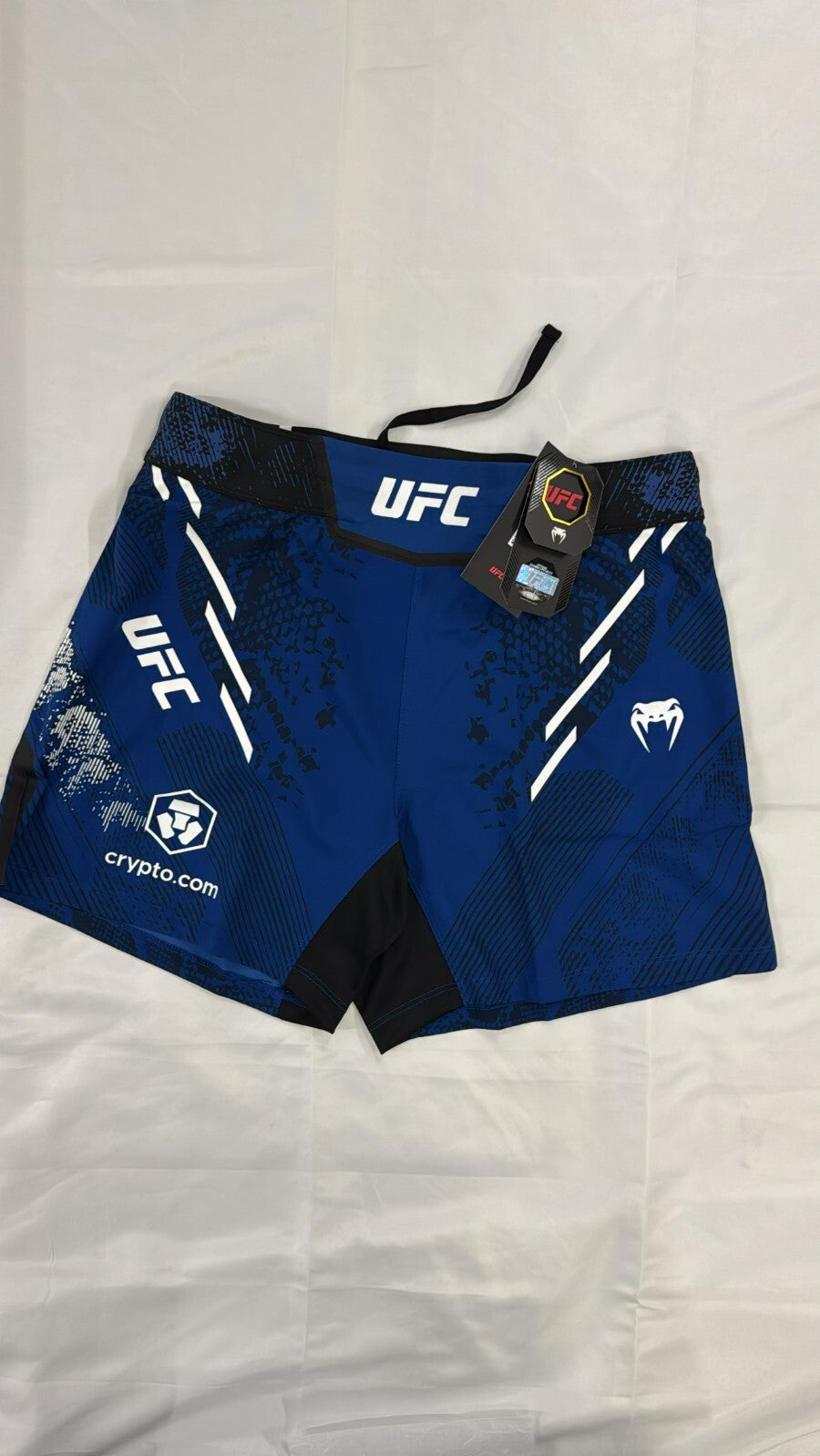 UFC Authentic Adrenaline Fight Night by Venum Mens Fightshort Red Blue White Grn