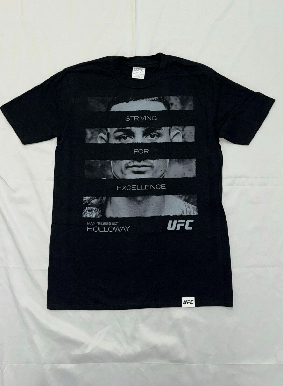 Official UFC Max Holloway 'Striving for Excellence Graphic T-shirt Adults