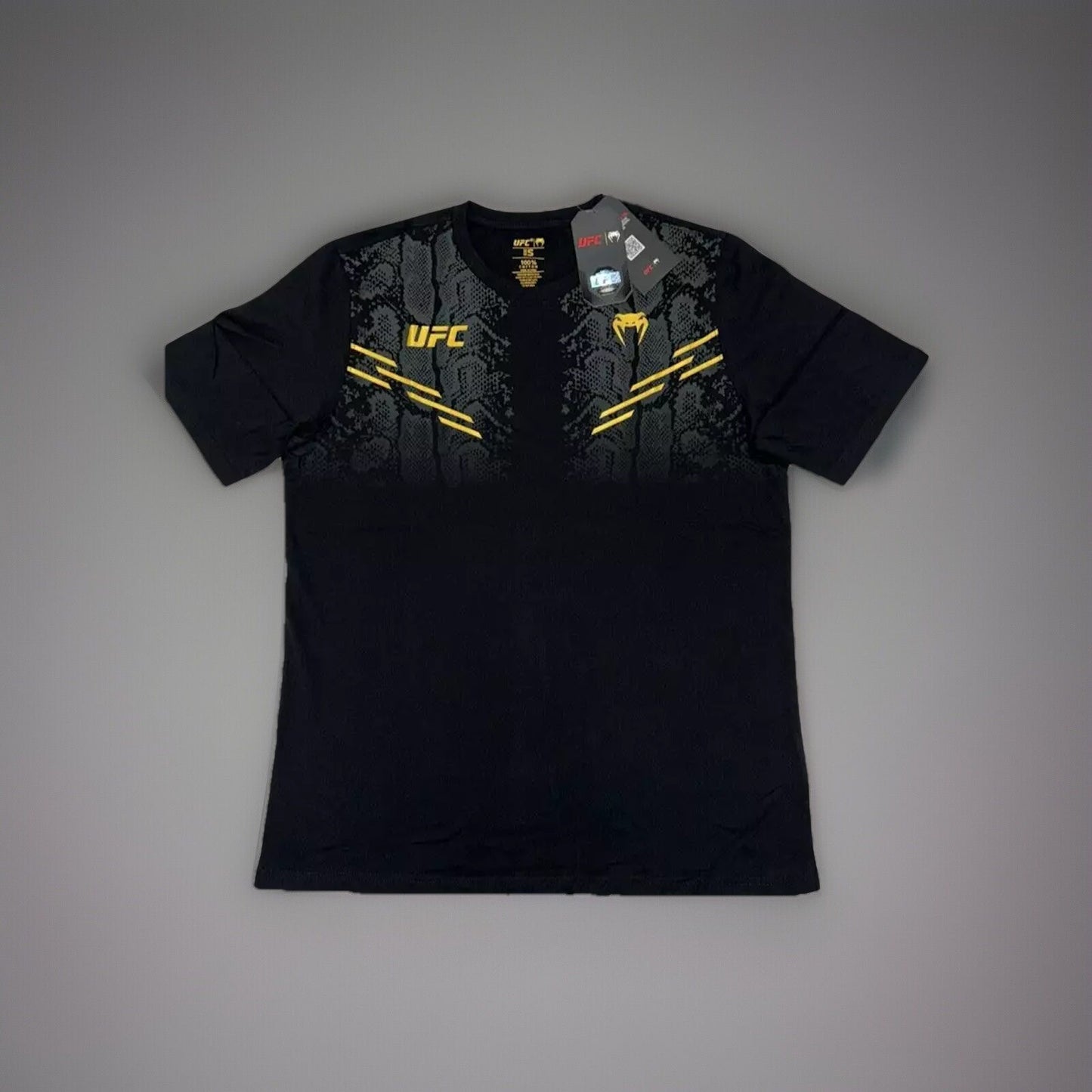 UFC Adrenaline Venum T-shirt Mens Replica Short-sleeve - Black- White/Gold
