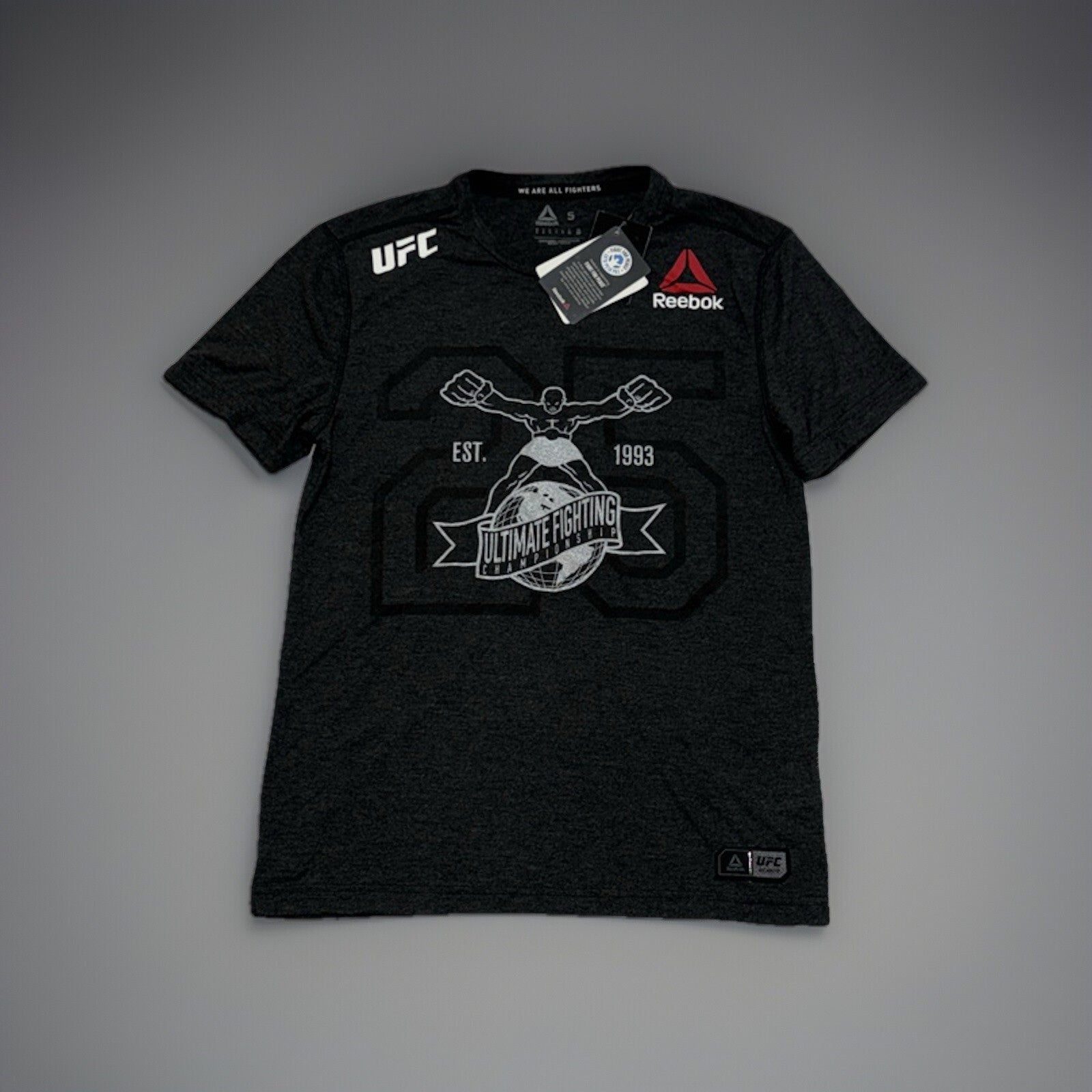 Official UFC Fight Night Walk Out T-Shirt 25 years ULTI-Man Rare Adults Black